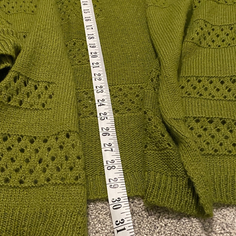 Olive Green Women's Sweater size large or slouchy medium oversized super soft - Picture 4 of 6